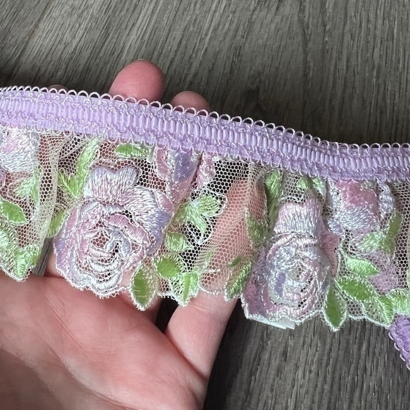 For Love & Lemons Bloom Lace Gater In Purple Size Extra Small - Picture 6 of 16